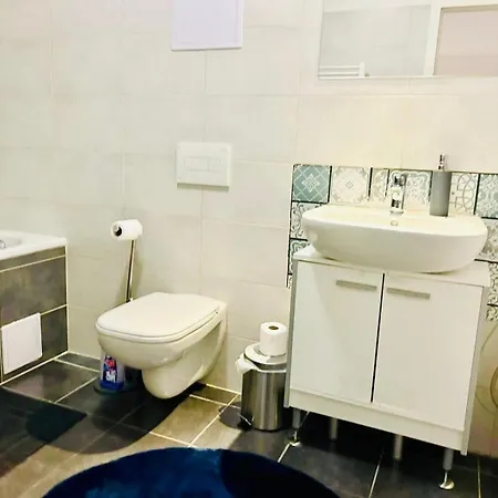 דירה Happy Blue Downtown Center *