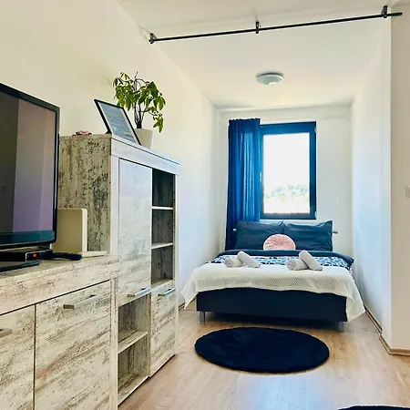 Διαμέρισμα Happy Blue Downtown Center